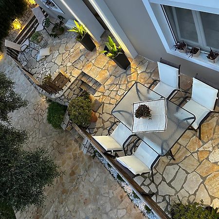 Villa Angels Court 1 Doukádes Exterior foto